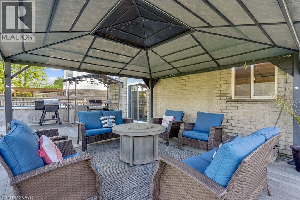 84 Amanda Walk, Cambridge, ON - Outdoor With Deck Patio Veranda With Exterior