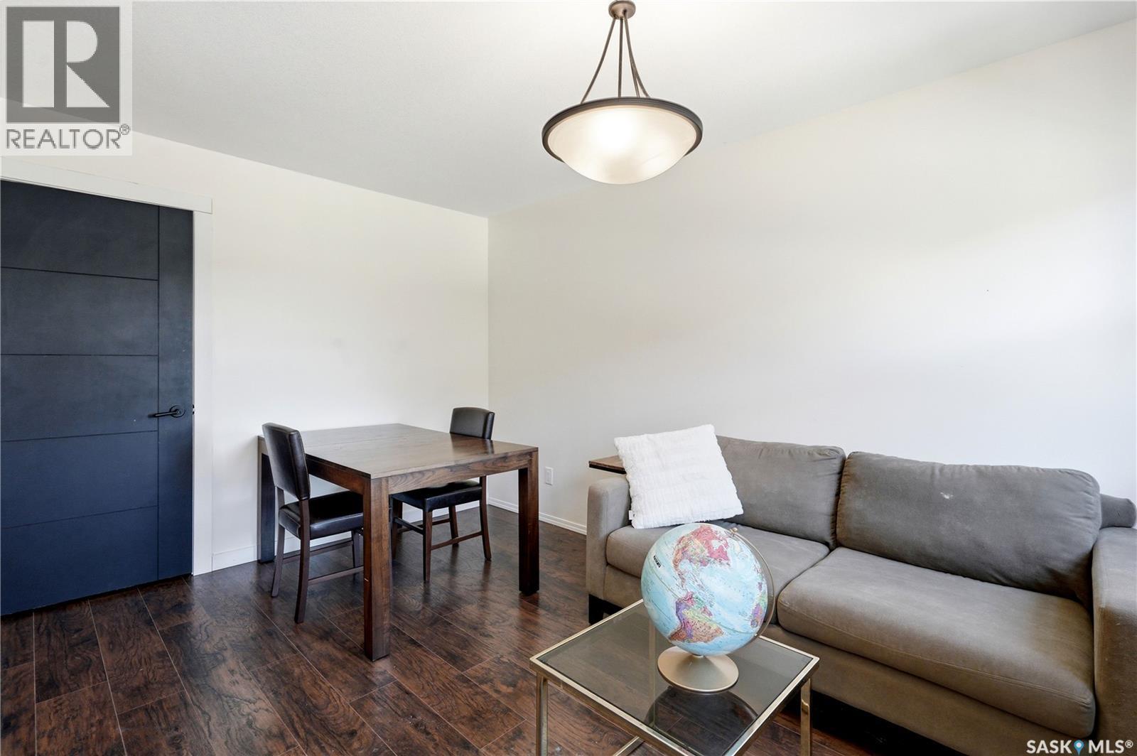 570 150 Langlois Way, Saskatoon, SK - Indoor