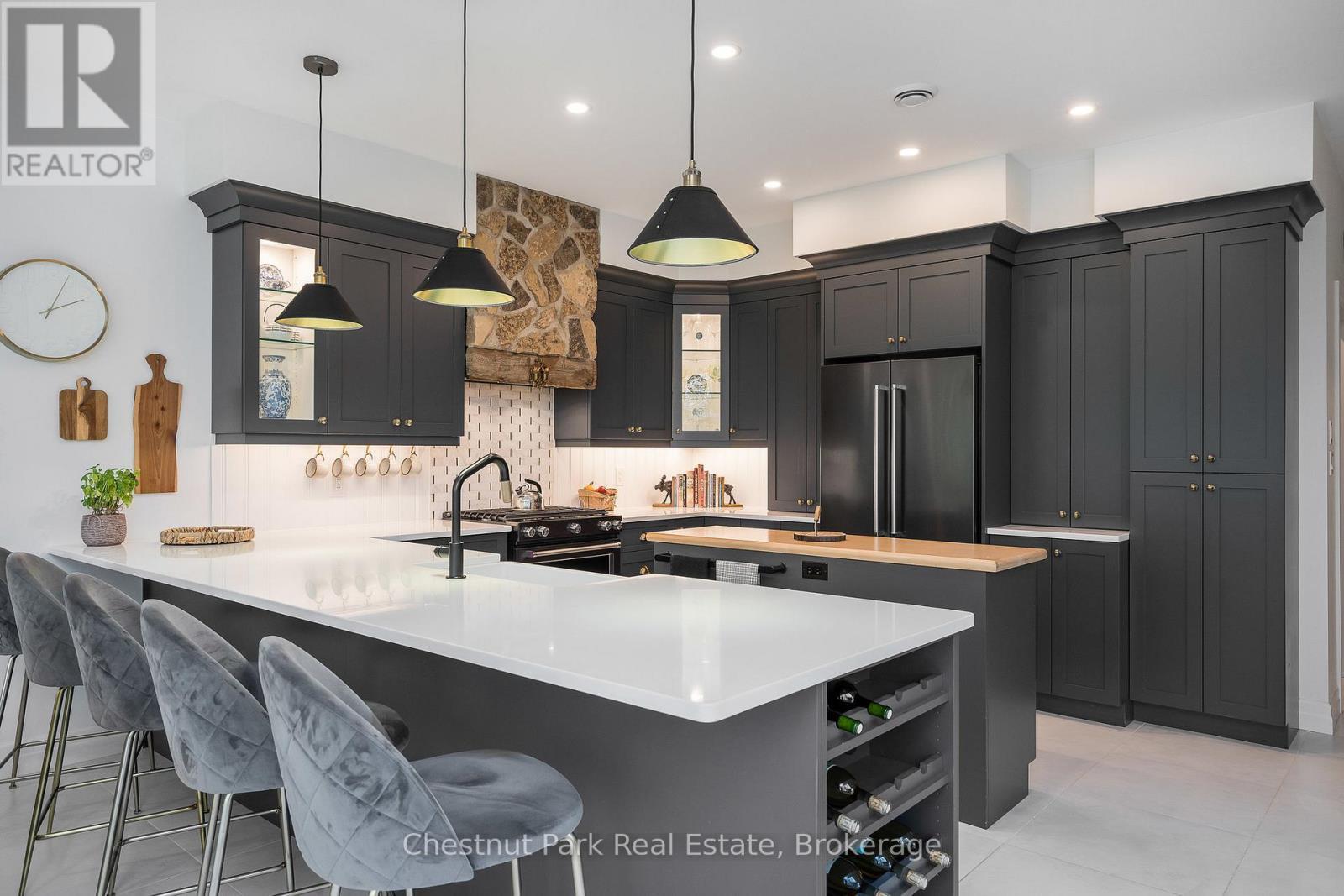 583724 Sideroad 60, Chatsworth, ON - Indoor Photo Showing Kitchen With Upgraded Kitchen