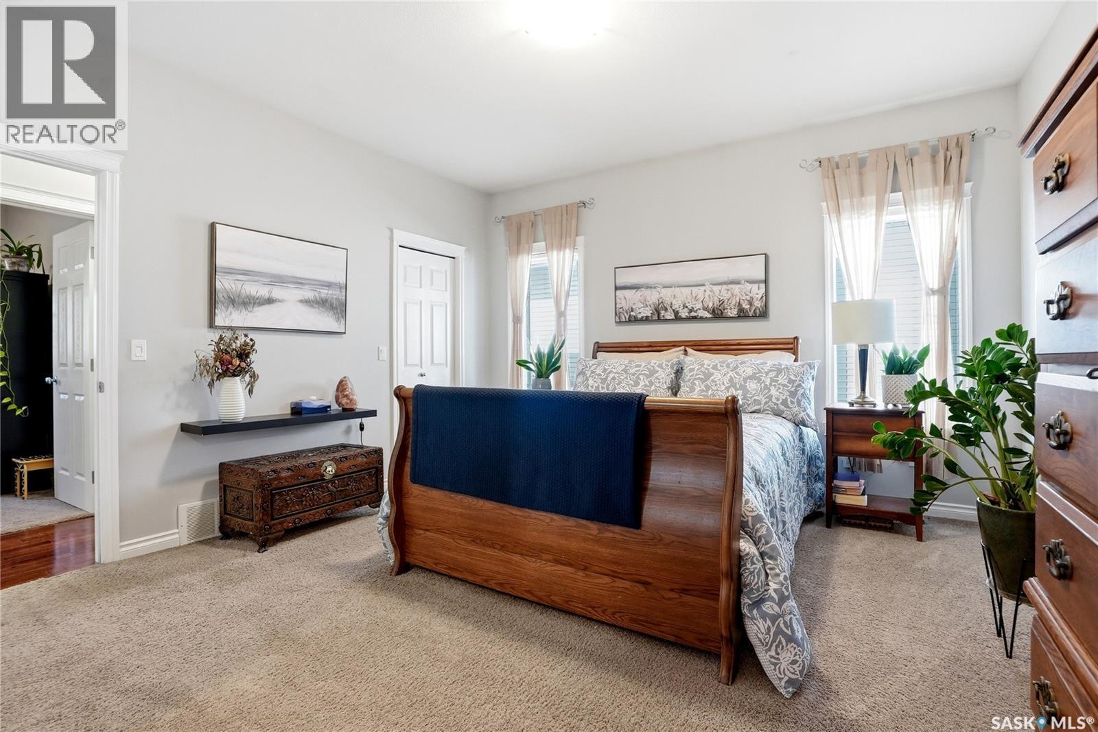 263 Beechmont Crescent, Saskatoon, SK - Indoor Photo Showing Bedroom