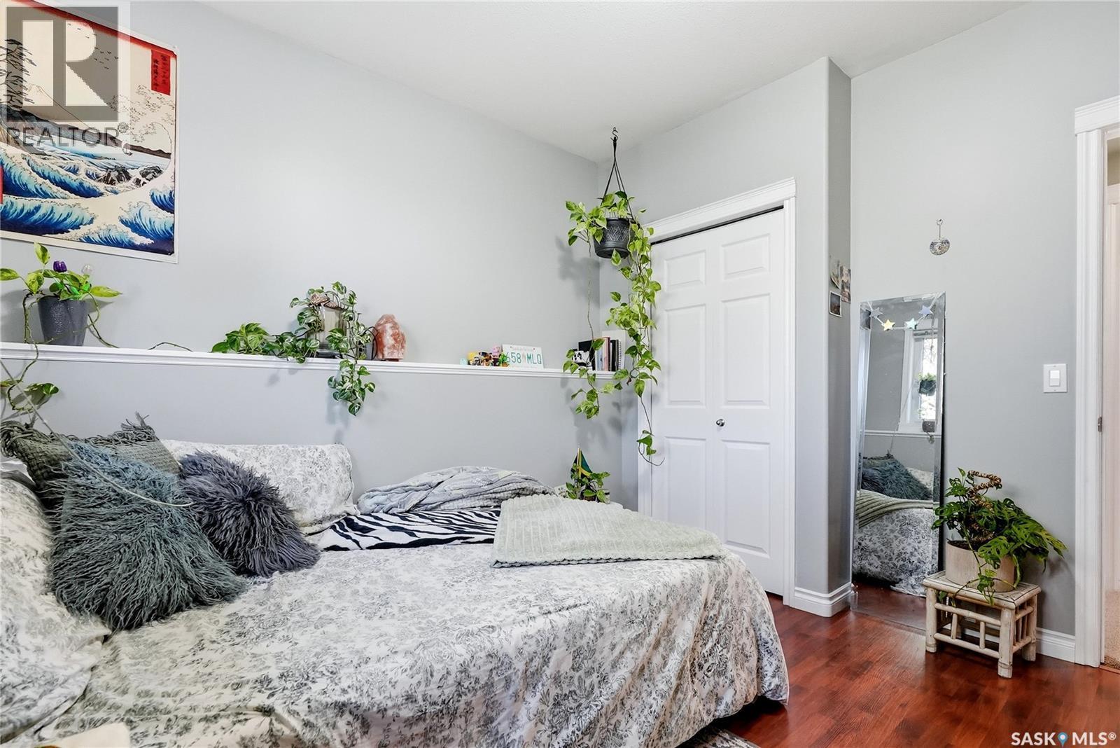 263 Beechmont Crescent, Saskatoon, SK - Indoor Photo Showing Bedroom