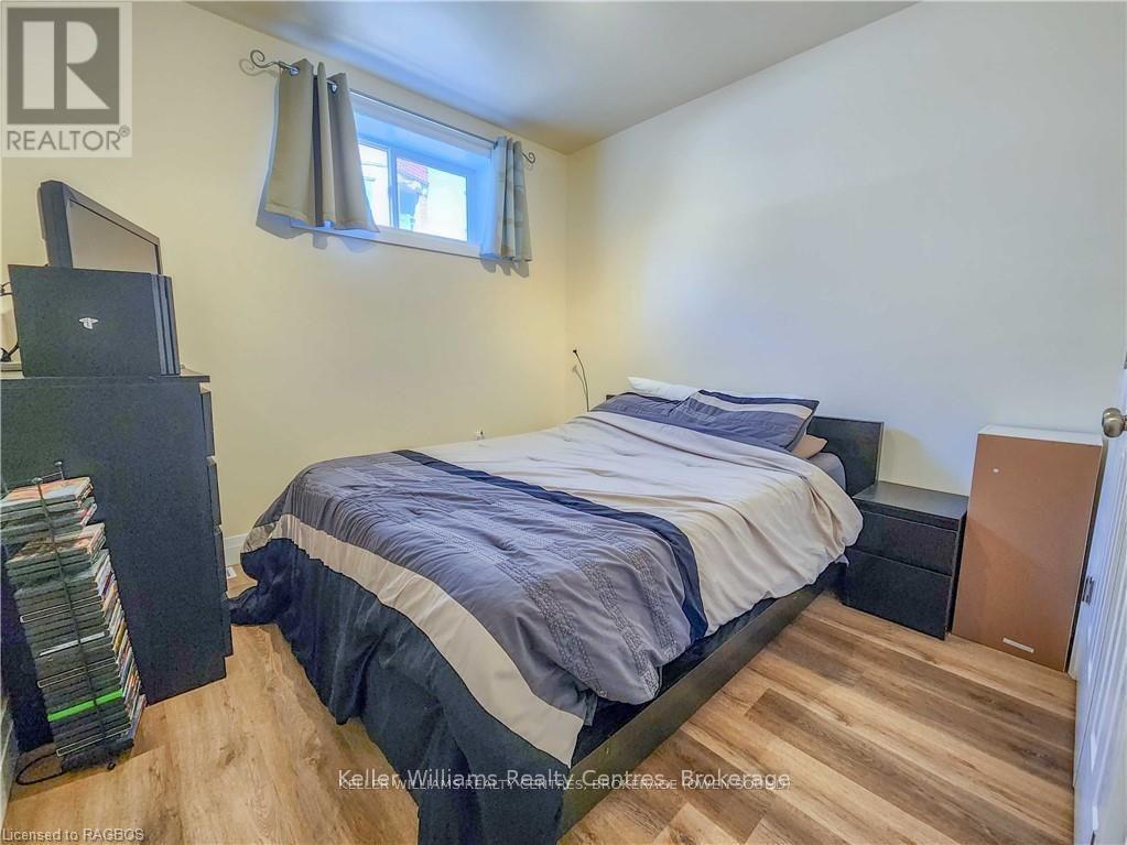 900 2Nd Avenue W, Owen Sound, ON