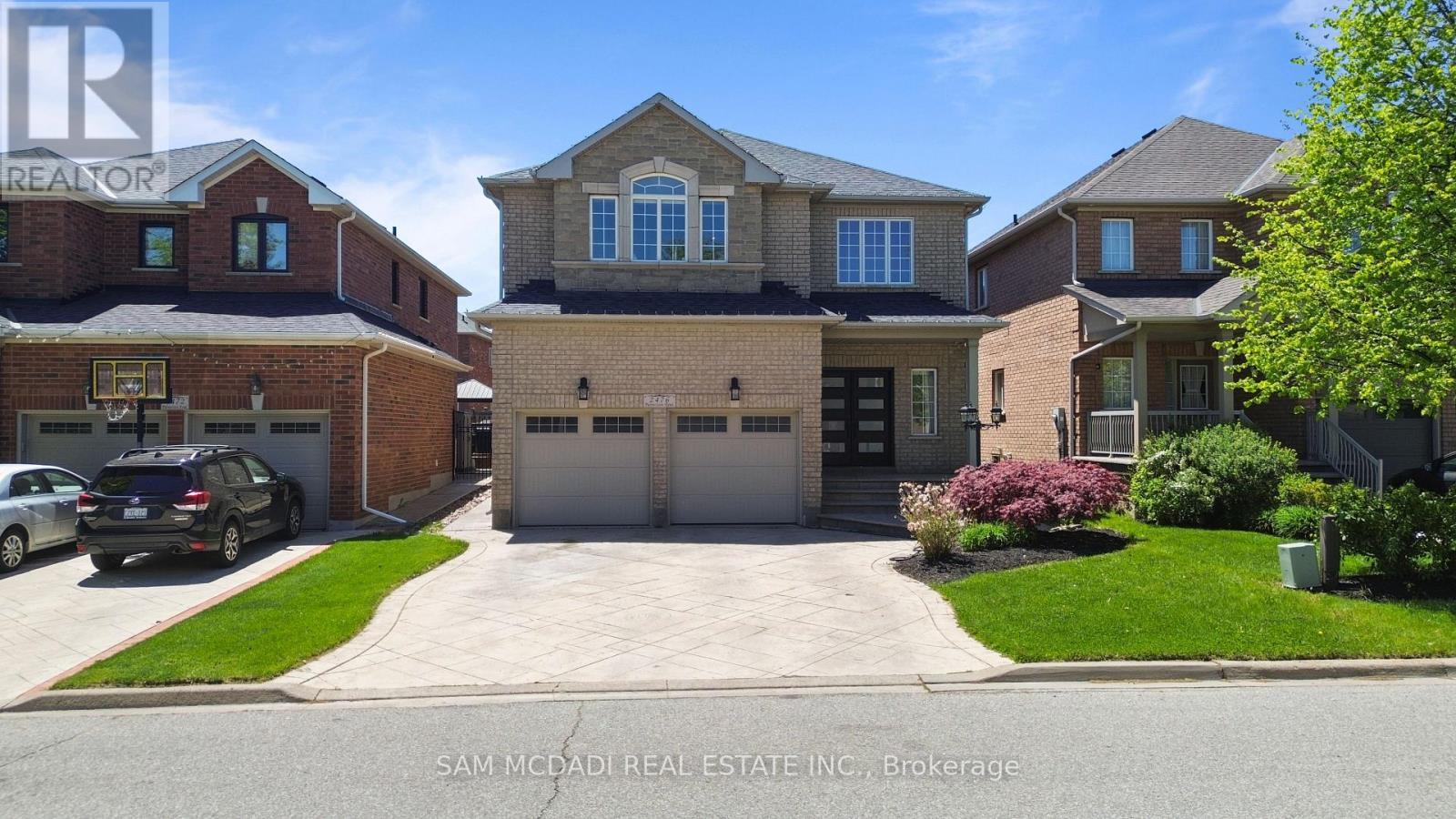 2476 Palmerston Road, Oakville, ON - Outdoor With Facade