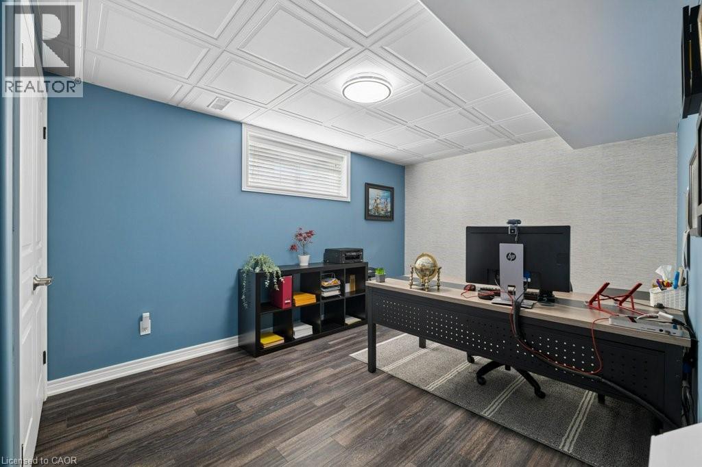 366 Townsend Drive, Breslau, ON - Indoor Photo Showing Office