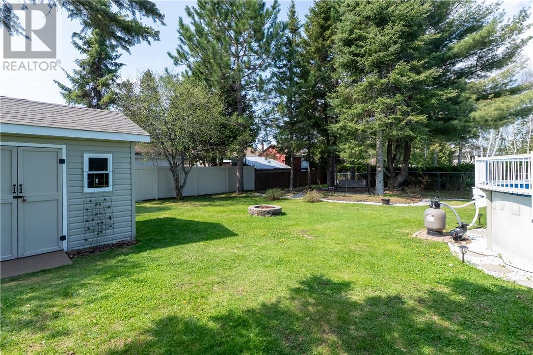 1161 Pine St, Hanmer, ON - Outdoor