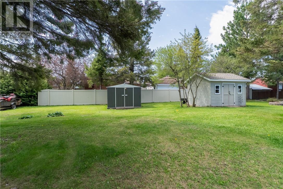 1161 Pine St, Hanmer, ON - Outdoor With Backyard
