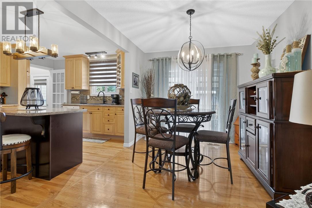 1161 Pine St, Hanmer, ON - Indoor