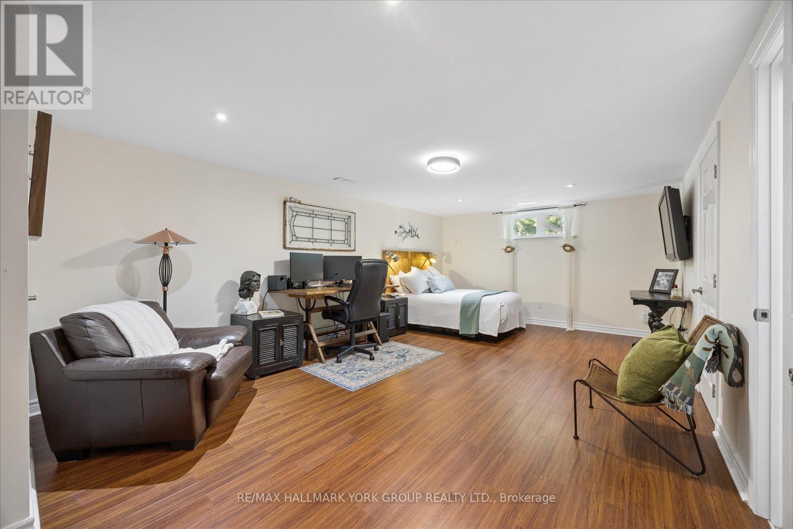 45 Foreht Crescent, Aurora, ON - Indoor
