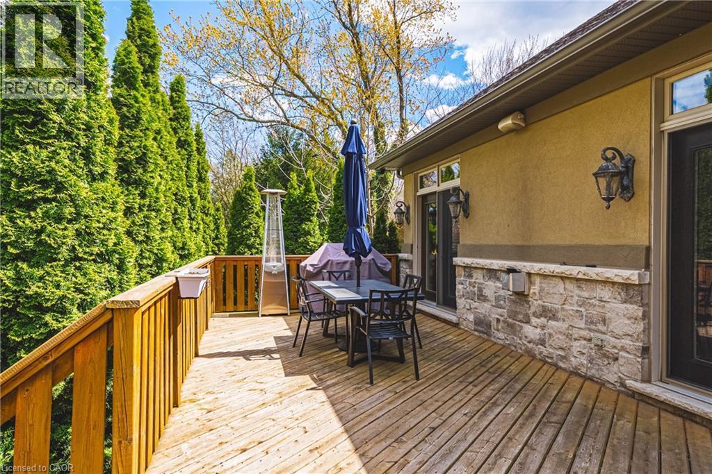 976 Shadeland Avenue Unit# 3, Burlington, ON - Outdoor With Deck Patio Veranda With Exterior