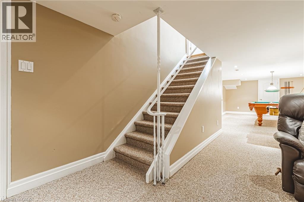 7 Colonial Crescent, Oakville, ON - Indoor Photo Showing Other Room
