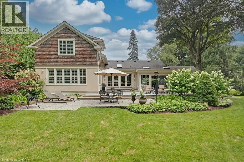 7 Colonial Crescent, Oakville, ON - Outdoor With Deck Patio Veranda