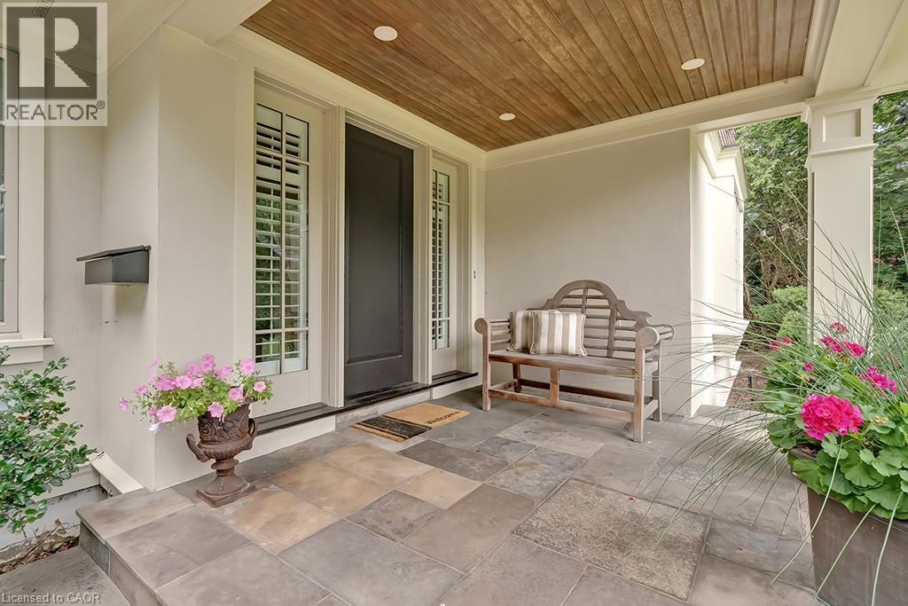 7 Colonial Crescent, Oakville, ON - Outdoor With Deck Patio Veranda