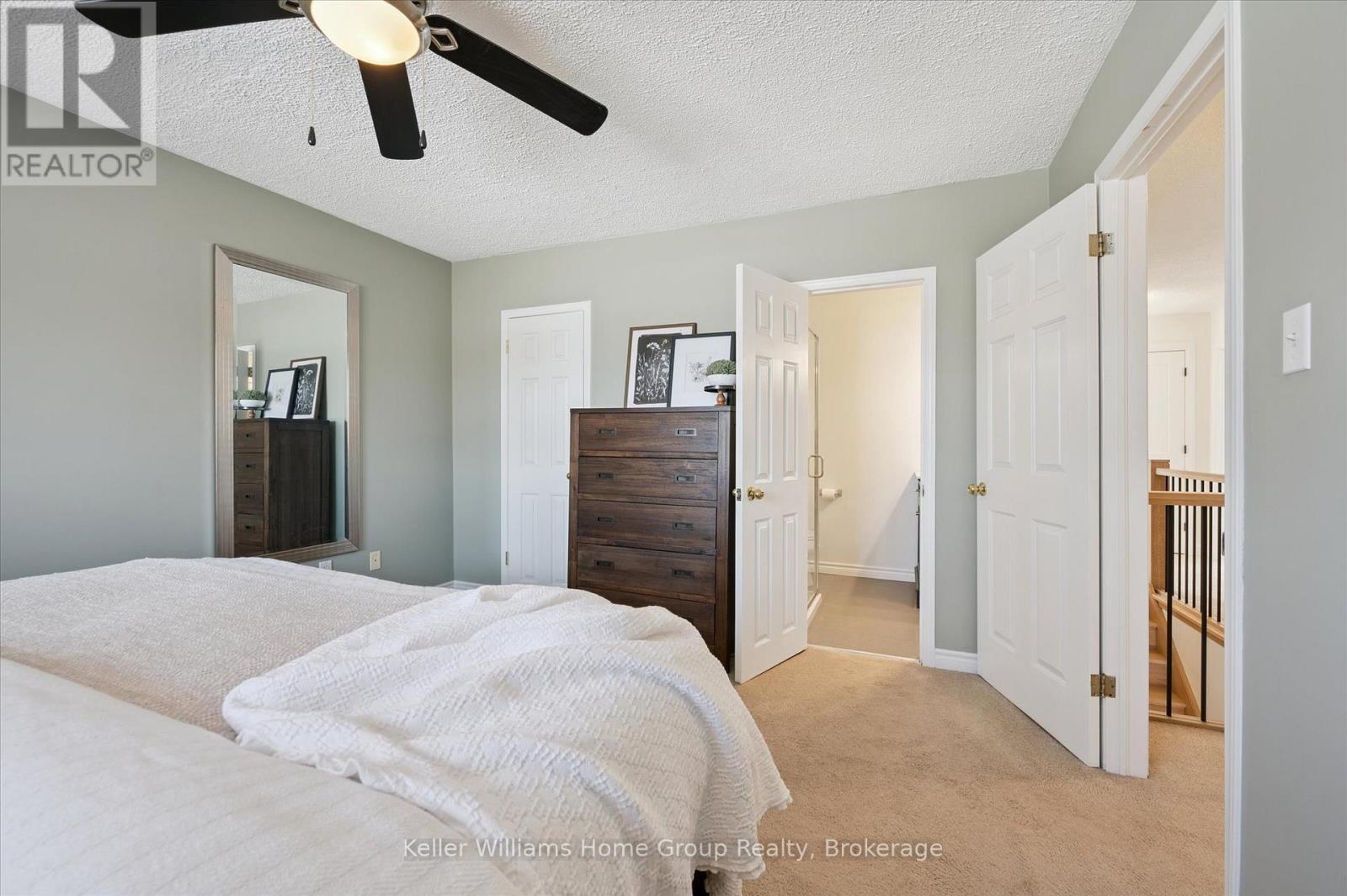 6794 Sixth Line, Centre Wellington, ON - Indoor Photo Showing Bedroom