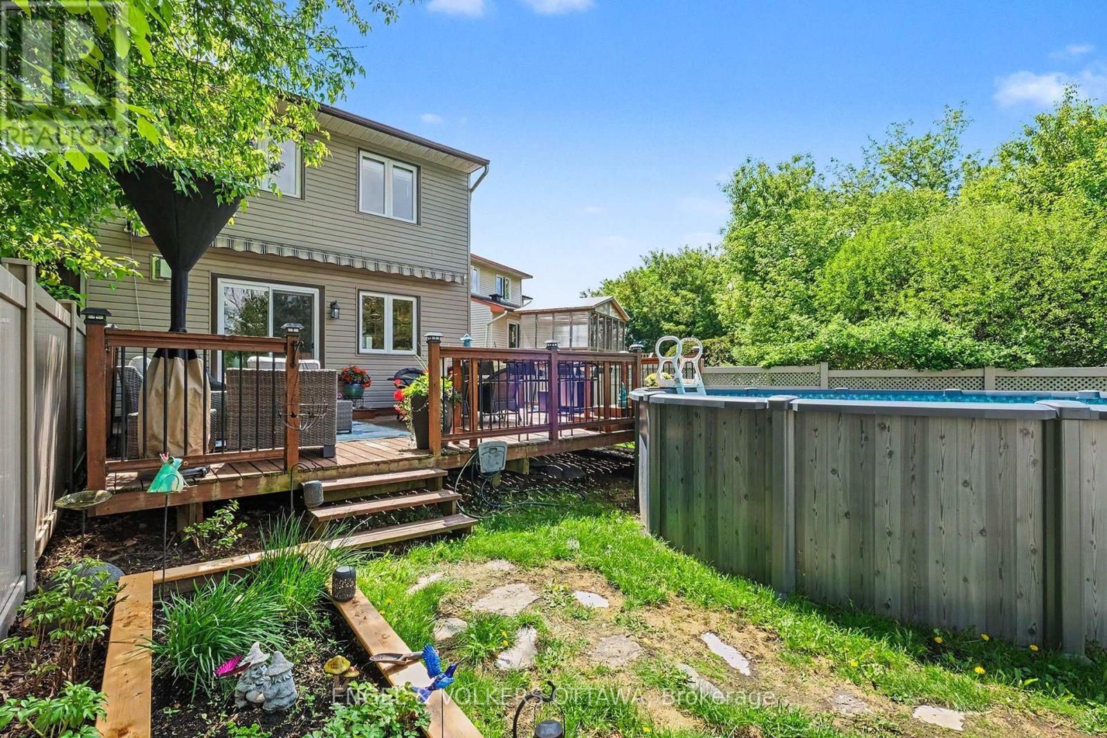 37 Gentle Gate Crescent, Ottawa, ON - Outdoor With Above Ground Pool With Deck Patio Veranda