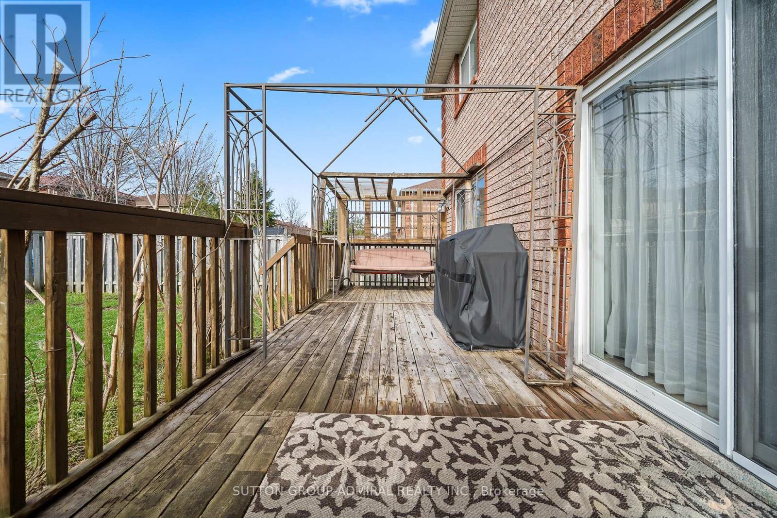 213 Tunbridge Road, Barrie, ON - Outdoor With Deck Patio Veranda With Exterior