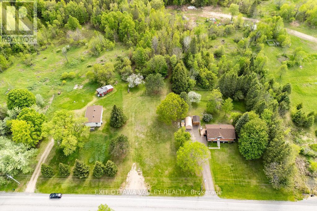 00 Mineview Road, Whitewater Region, ON