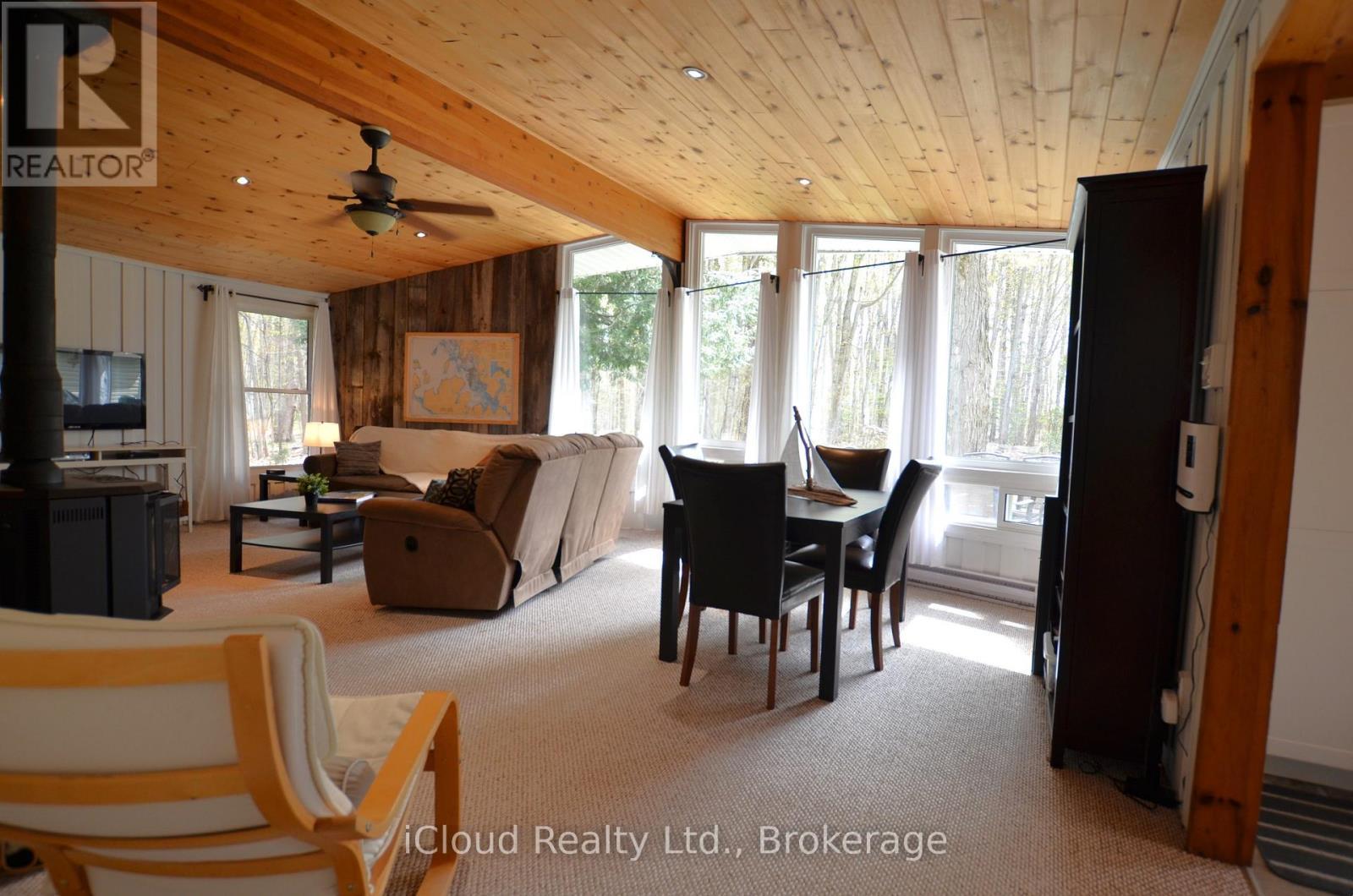 20 Roberval Circle, Tiny, ON - Indoor