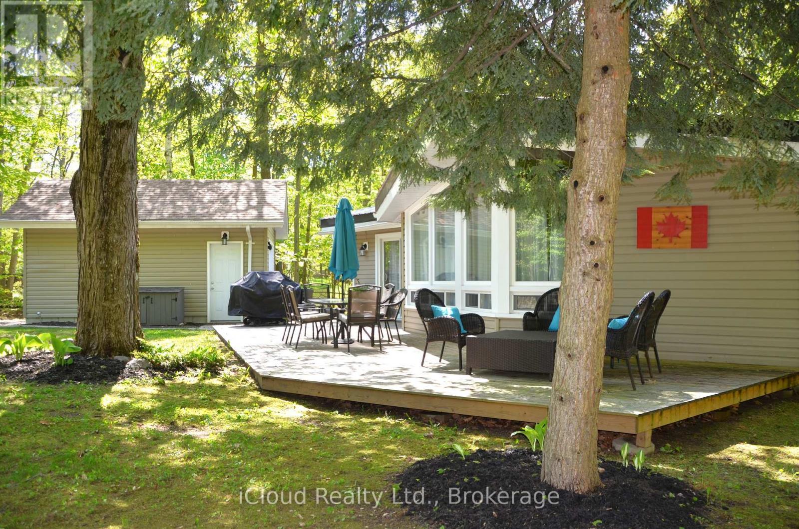 20 Roberval Circle, Tiny, ON - Outdoor With Deck Patio Veranda
