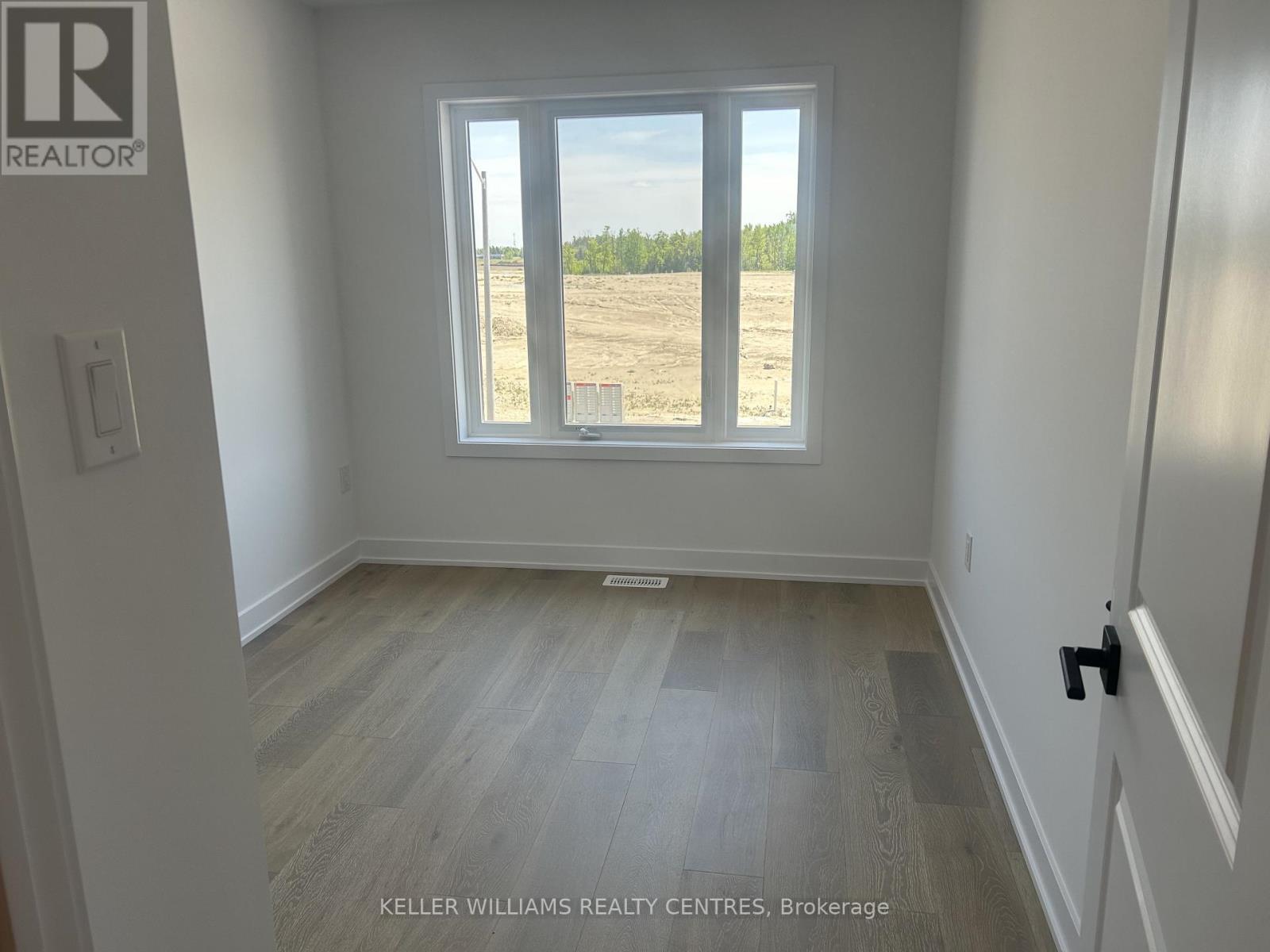 22 Mcaush Street, Barrie, ON - Indoor Photo Showing Other Room
