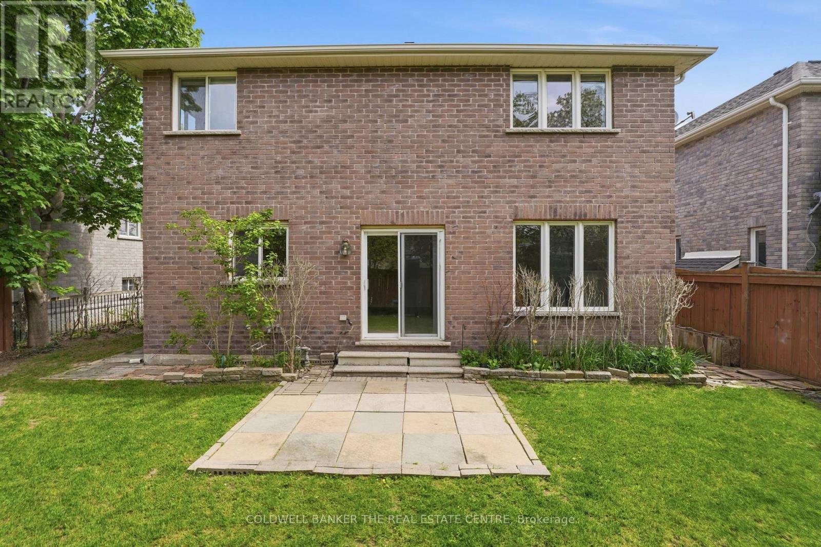 Walkout to Backyard - 44 Prince William Way, Barrie, ON