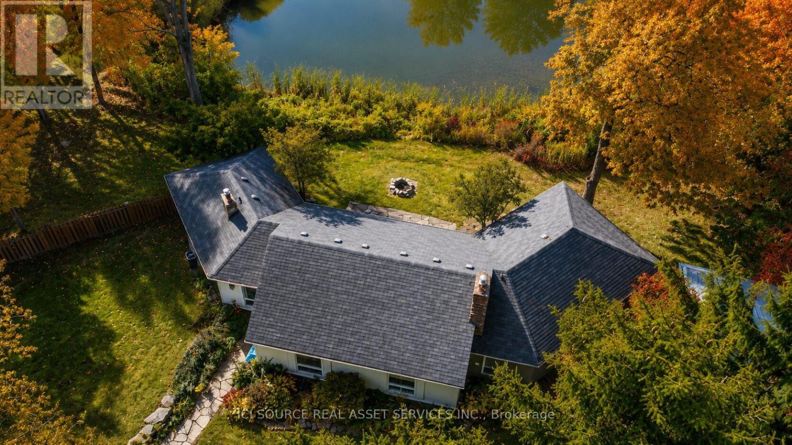 8 Renwood Place, Hamilton, ON - Outdoor With View