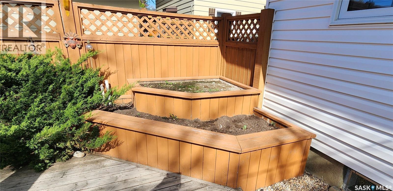 434 Ash Street E, Saskatoon, SK - Outdoor With Deck Patio Veranda With Exterior