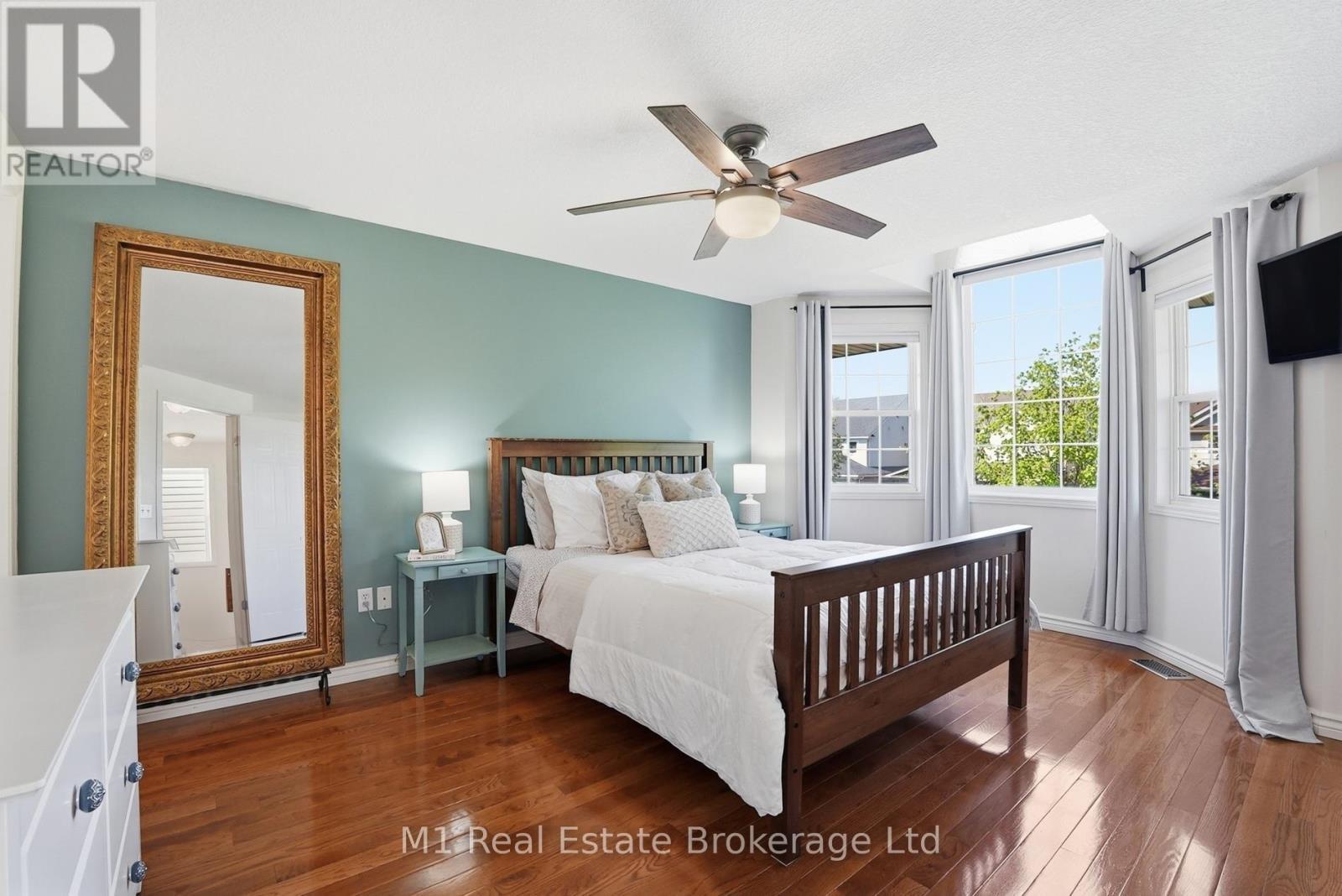 89 Mcarthur Drive, Guelph (Pineridge/Westminster Woods), ON - Indoor Photo Showing Bedroom
