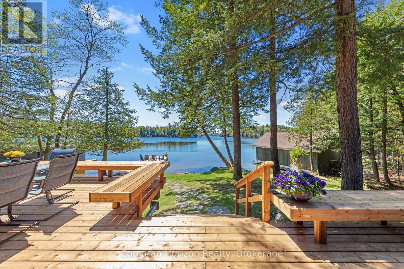 1050 Fair-Lee Park Road, Muskoka Lakes (Medora), ON