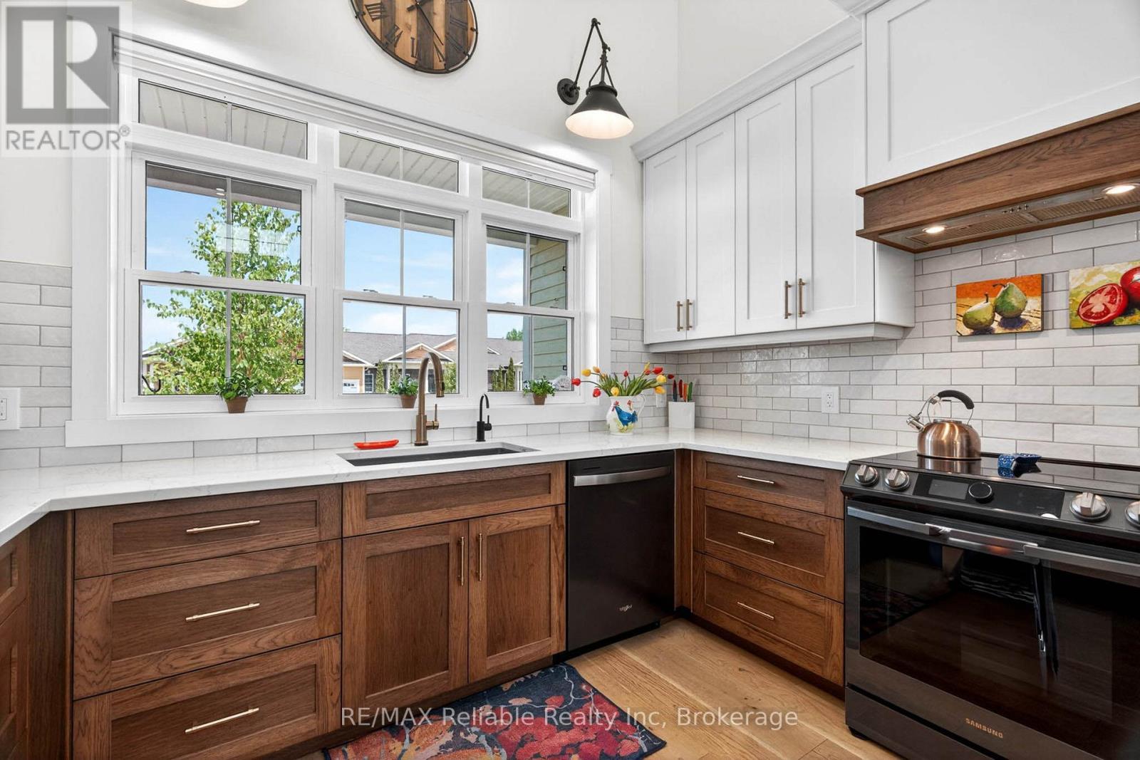 14 Thimbleweed Drive, Bluewater (Bayfield), ON - Indoor Photo Showing Kitchen