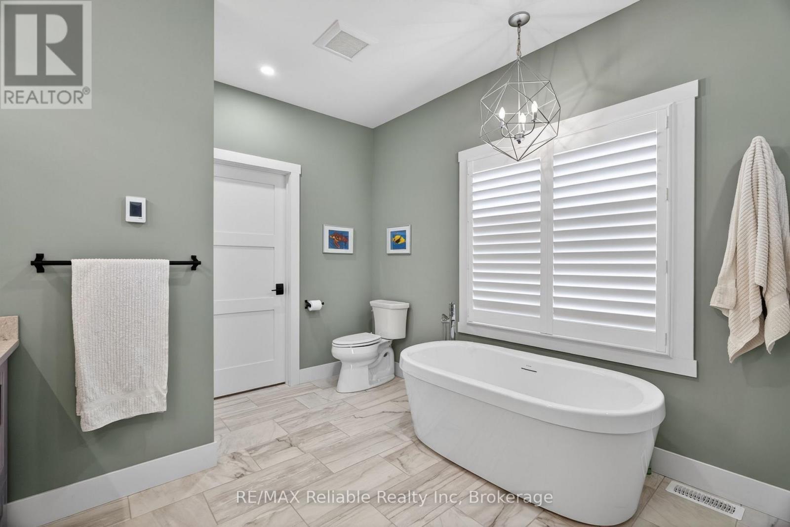 14 Thimbleweed Drive, Bluewater (Bayfield), ON - Indoor Photo Showing Bathroom