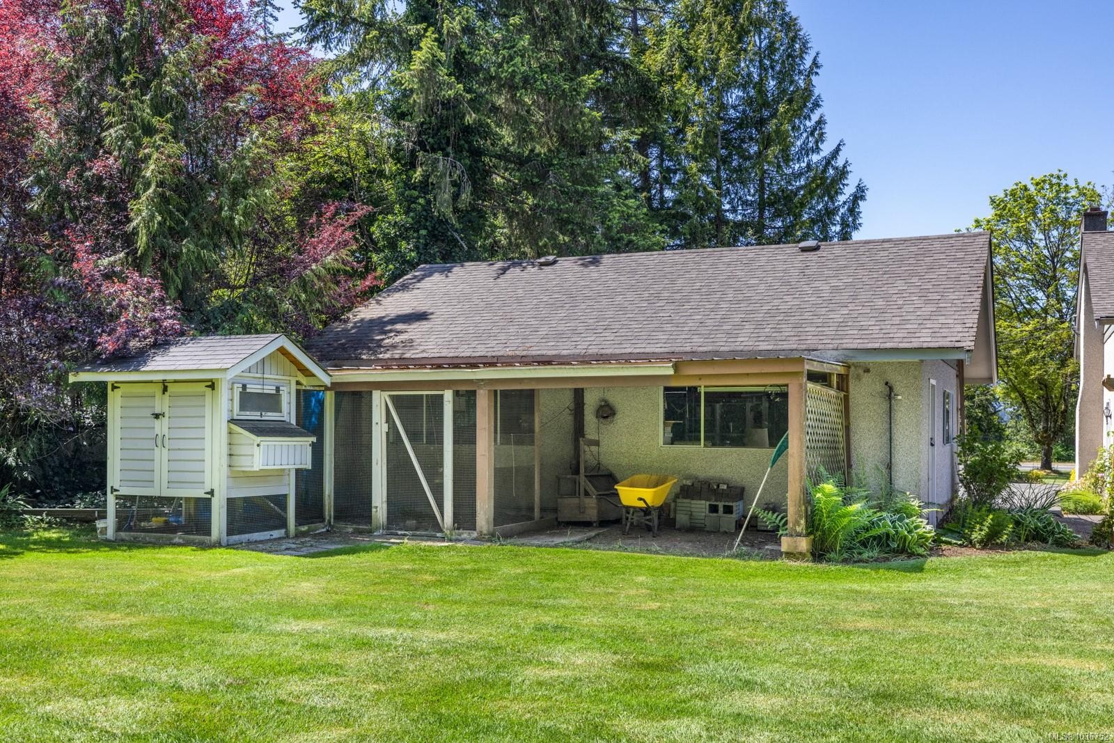 6067 Lakes Rd, Duncan, BC