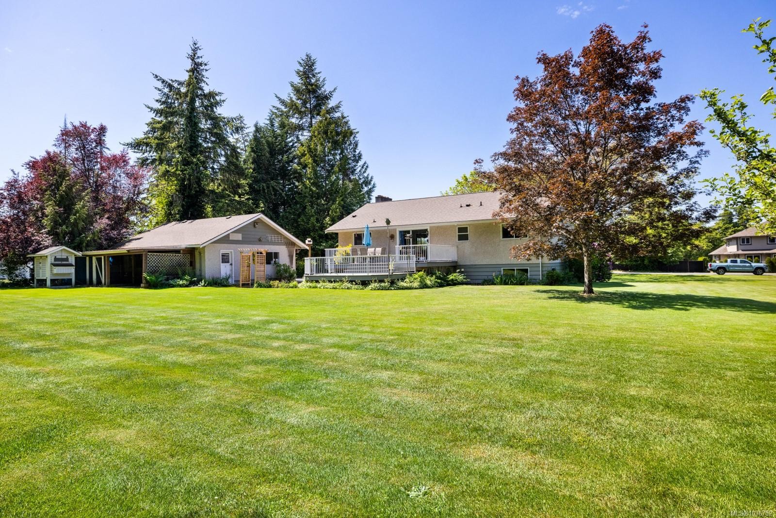 6067 Lakes Rd, Duncan, BC