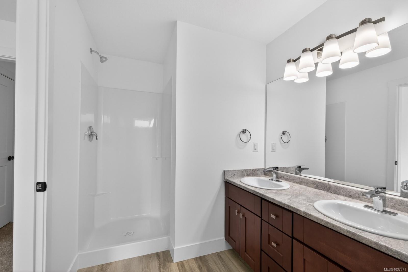 #114-2899 River Rd, Chemainus, BC
