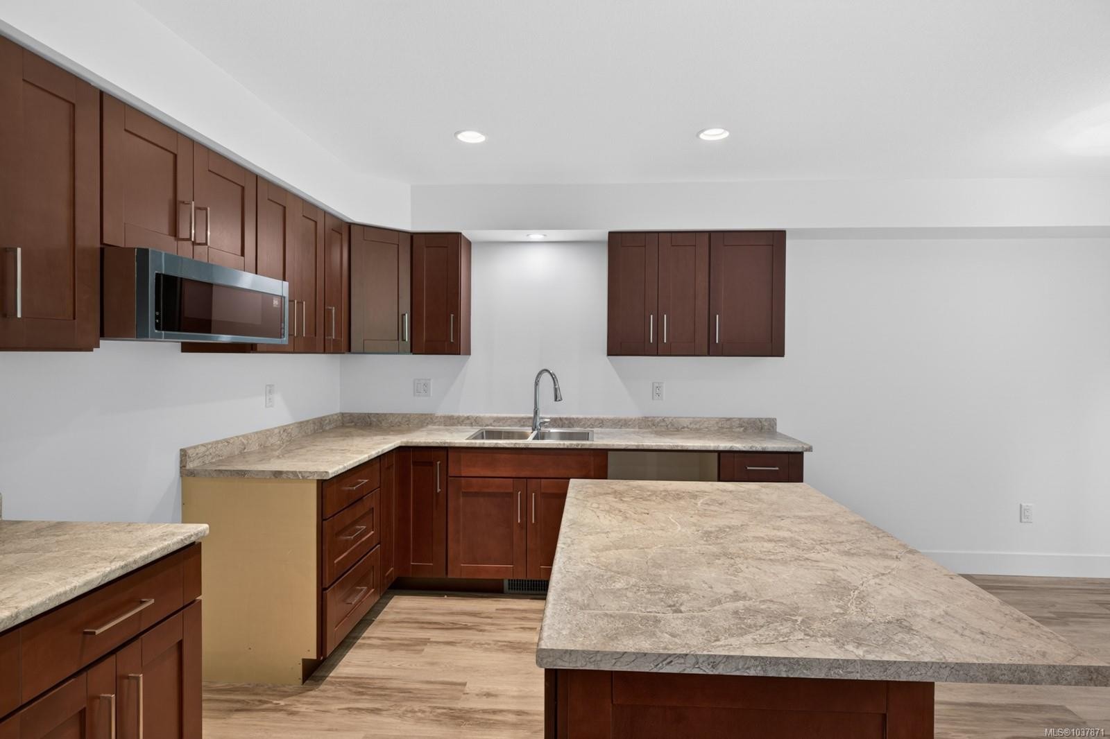 #114-2899 River Rd, Chemainus, BC
