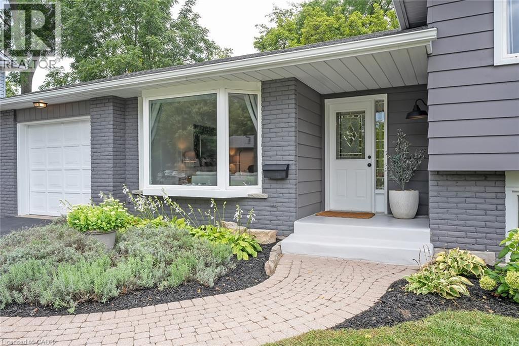 406 Oakwood Drive, Burlington, ON - Outdoor With Exterior