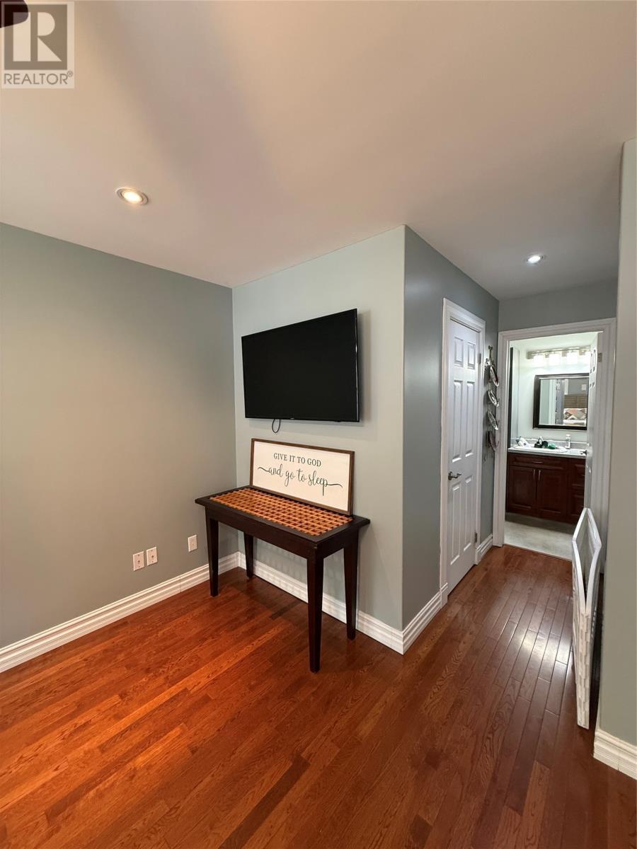 20 Mcdonald Crescent, Bishops Falls, NL - Indoor Photo Showing Other Room