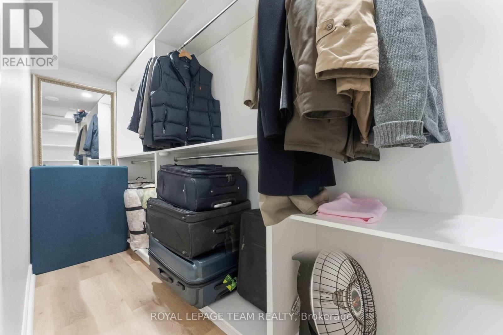 43 West Ridge Drive, Ottawa, ON - Indoor