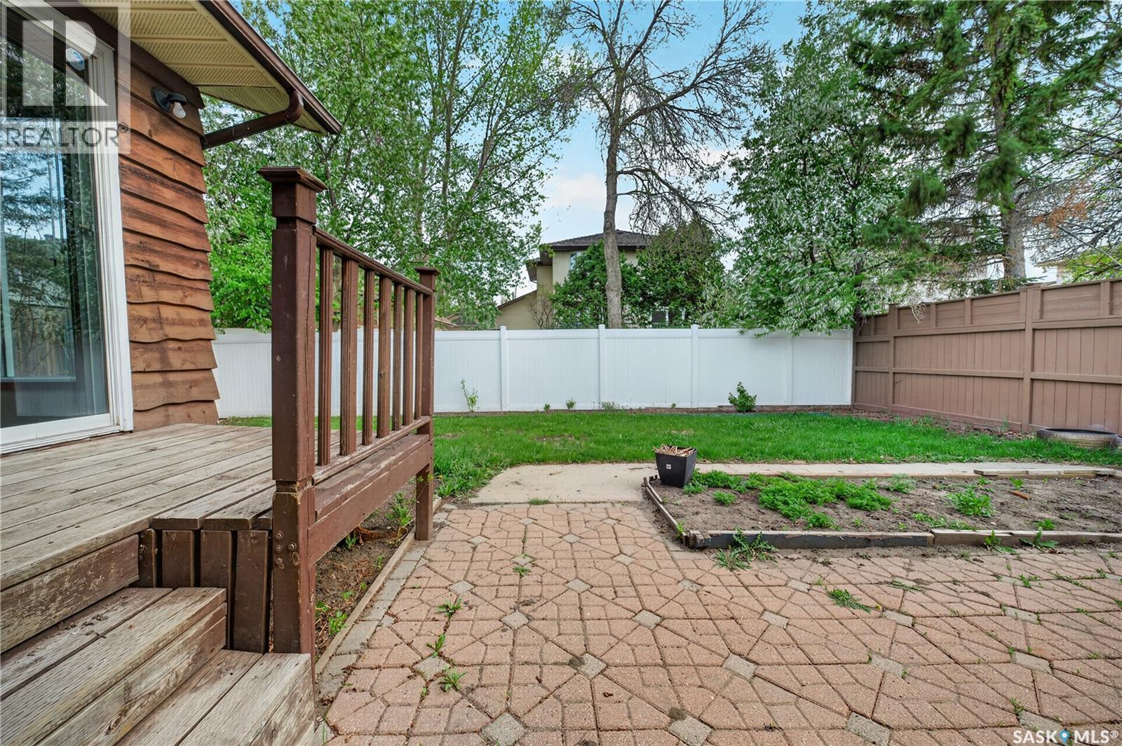 83 Groome Avenue, Regina, SK - Outdoor With Deck Patio Veranda