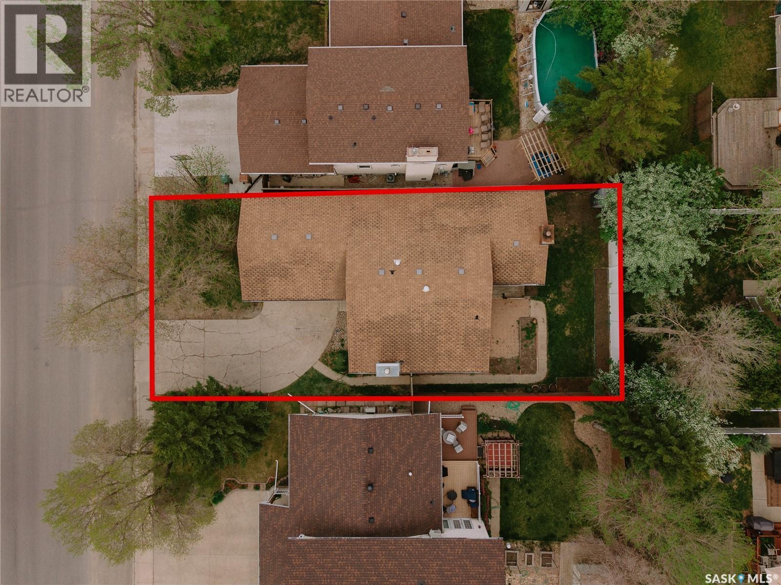 83 Groome Avenue, Regina, SK - Outdoor