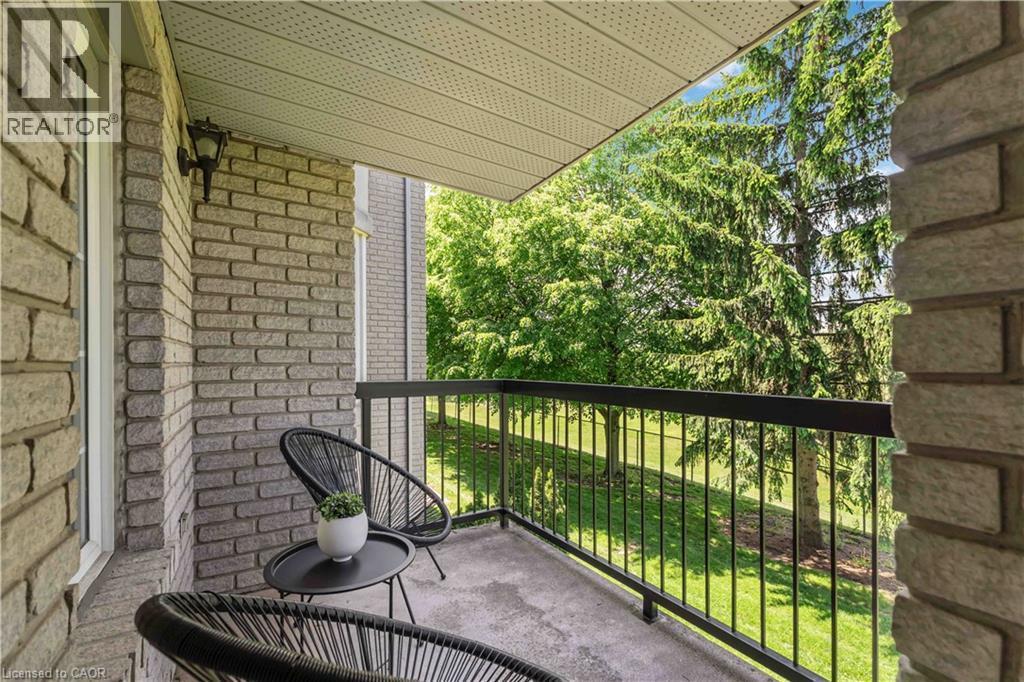 970 Golf Links Road Unit# 205, Ancaster, ON - Outdoor With Deck Patio Veranda With Exterior