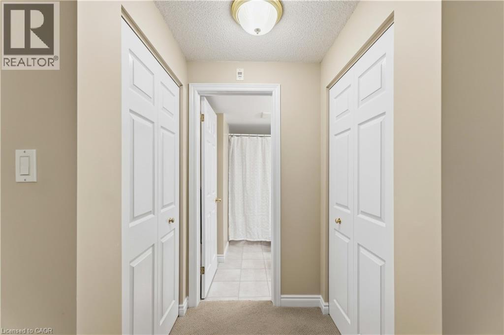970 Golf Links Road Unit# 205, Ancaster, ON - Indoor Photo Showing Other Room