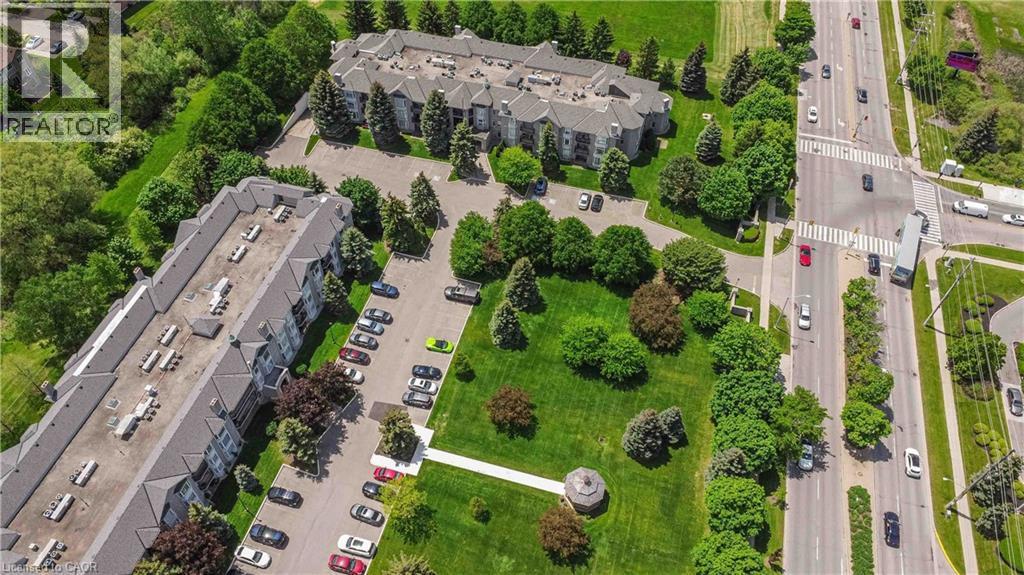 970 Golf Links Road Unit# 205, Ancaster, ON - Outdoor With View