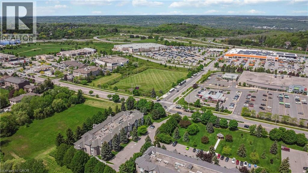970 Golf Links Road Unit# 205, Ancaster, ON - Outdoor With View