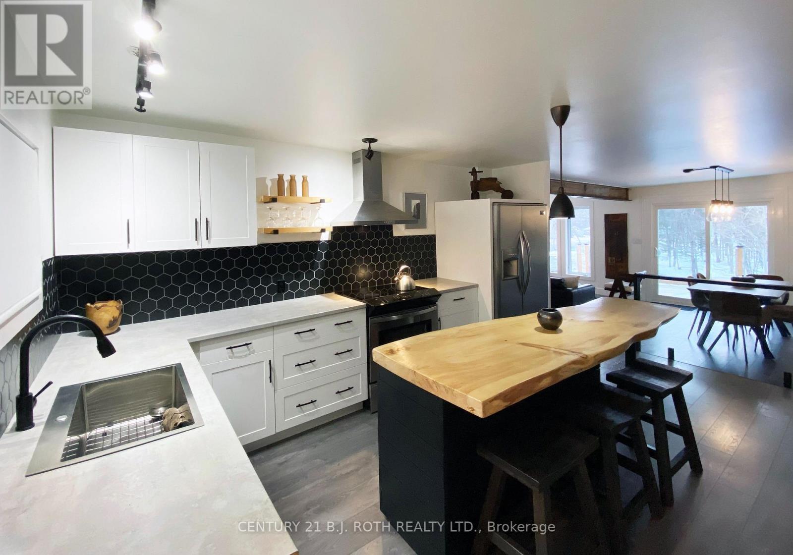 Modern Kitchen, Open-Concept - 8101 Kings River Road, Ramara, ON - Indoor Photo Showing Kitchen