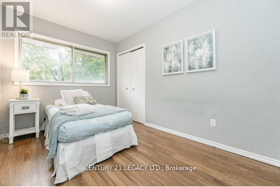224 River Road E, Kitchener, ON - Indoor Photo Showing Bedroom