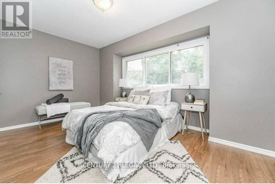 224 River Road E, Kitchener, ON - Indoor Photo Showing Bedroom