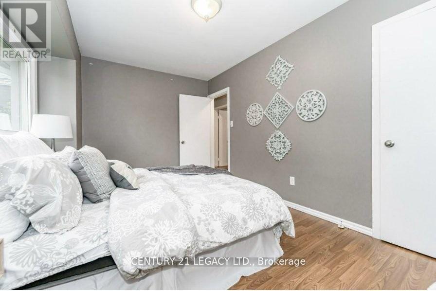 224 River Road E, Kitchener, ON - Indoor Photo Showing Bedroom