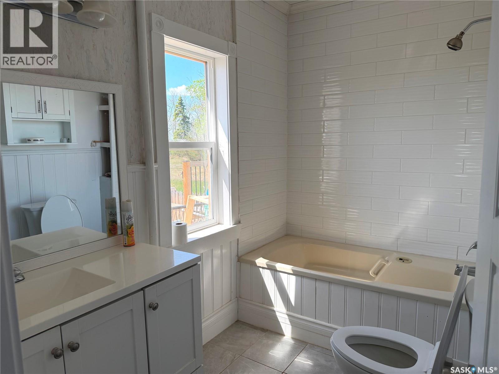 Mcnabb Acreage, Abernethy Rm No. 186, SK - Indoor Photo Showing Bathroom