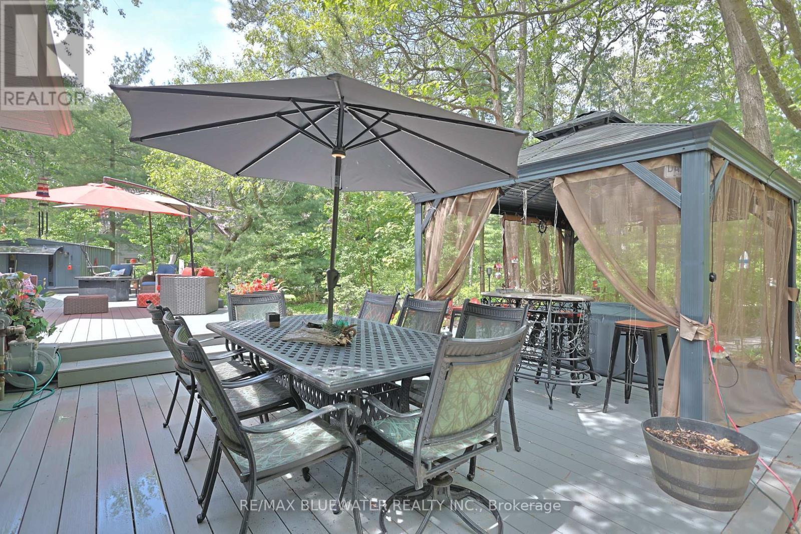 10419 Pinetree Drive, Lambton Shores (Grand Bend), ON - Outdoor With Deck Patio Veranda