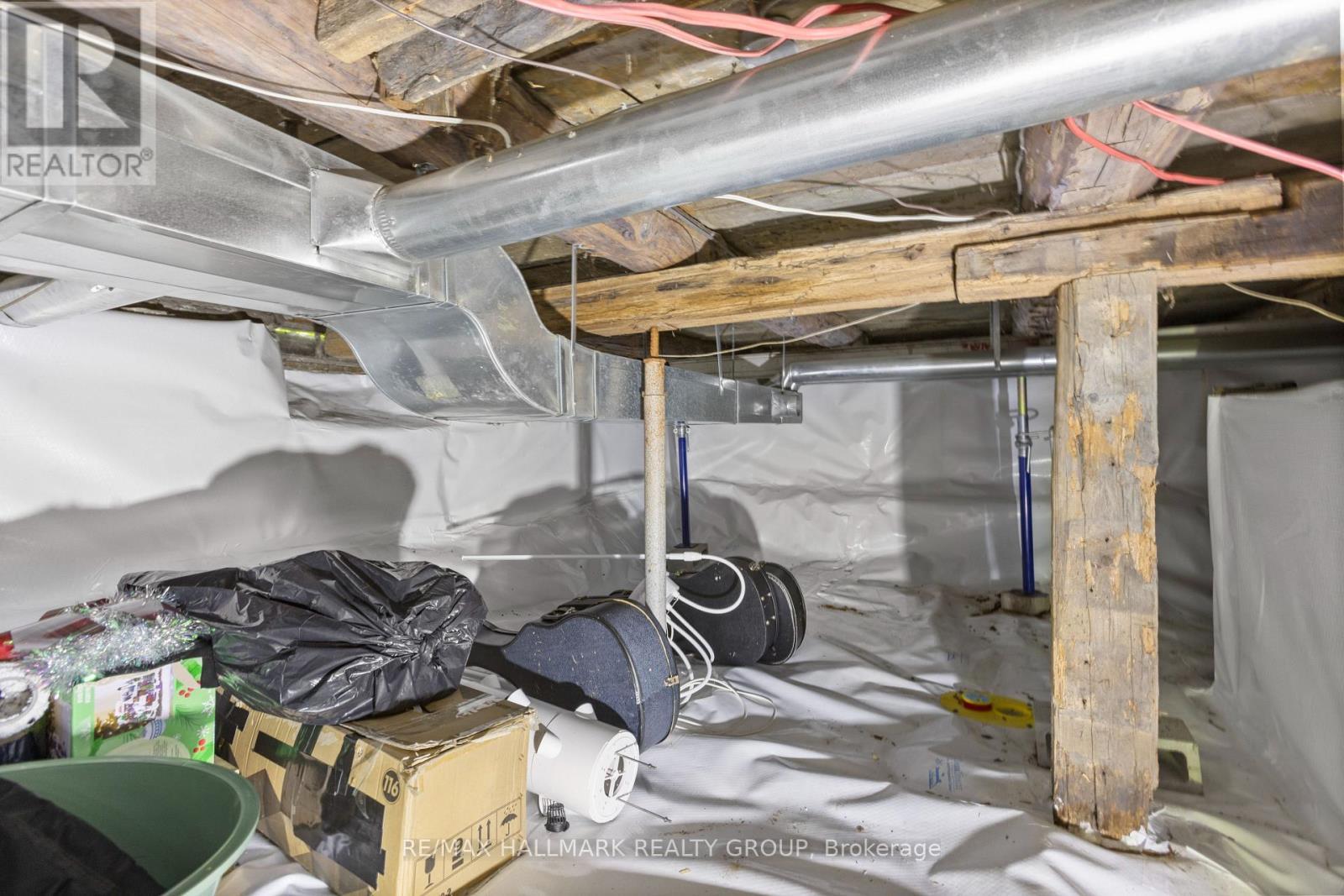 1127 Labrosse Road E, Hawkesbury, ON - Indoor Photo Showing Basement